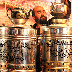 سوگواره چهارم-عکس 25-جلال صابری-جلسه هیأت فضای بیرونی