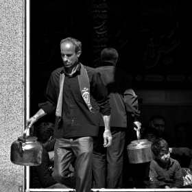 فراخوان ششمین سوگواره عاشورایی عکس هیأت-داود داودی-بخش اصلی -جلسه هیأت