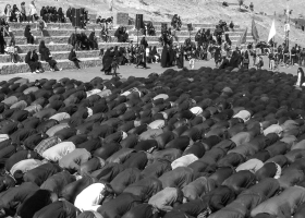 فراخوان ششمین سوگواره عاشورایی عکس هیأت-فاطمه رحمانی-بخش اصلی -جلسه هیأت