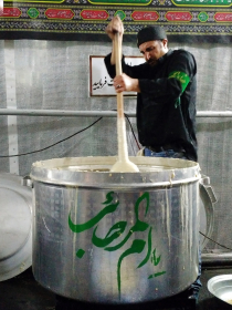 سوگواره چهارم-عکس 27-محمد حسین کلهر-جلسه هیأت فضای بیرونی