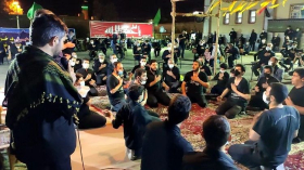 دهمین سوگواره عاشورایی عکس هیأت-احمد  اسحقی-مجالس احیای امراهل‌البیت علیهم‌السلام مجموعه عکس-موبایلی-اقامه عزا (گزارشی از روند برگزاری مراسم هیأت از ابتدا تا انتها)