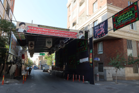 دهمین سوگواره عاشورایی عکس هیأت-احمدرضا کریمی-مجالس احیای امراهل‌البیت علیهم‌السلام مجموعه عکس-دوربین دیجیتال-اقامه عزا (گزارشی از روند برگزاری مراسم هیأت از ابتدا تا انتها)