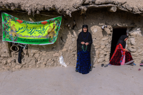 دهمین سوگواره عاشورایی عکس هیأت-داود ايزدپناه-مجالس احیای امراهل‌البیت علیهم‌السلام مجموعه عکس-دوربین دیجیتال-میاندار هیأت، میاندار خدمت (هیأت و خدمات اجتماعی)