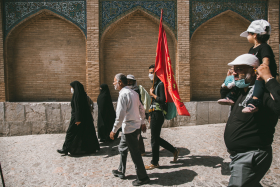 دهمین سوگواره عاشورایی عکس هیأت-روح اله جوانی-مجالس احیای امراهل‌البیت علیهم‌السلام مجموعه عکس-دوربین دیجیتال-اقامه عزا (گزارشی از روند برگزاری مراسم هیأت از ابتدا تا انتها)