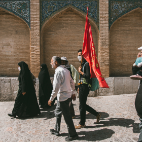 دهمین سوگواره عاشورایی عکس هیأت-روح اله جوانی-مجالس احیای امراهل‌البیت علیهم‌السلام مجموعه عکس-دوربین دیجیتال-اقامه عزا (گزارشی از روند برگزاری مراسم هیأت از ابتدا تا انتها)