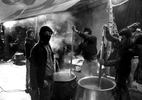 سوگواره چهارم-عکس 5-مهرنوش رضوانی-جلسه هیأت فضای بیرونی