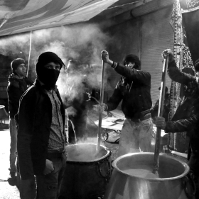 سوگواره چهارم-عکس 5-مهرنوش رضوانی-جلسه هیأت فضای بیرونی