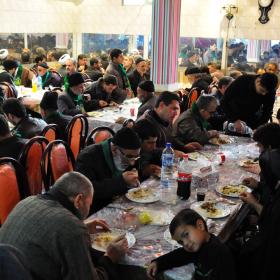 سوگواره دوم-عکس 1-پرویز گلی زاده-جلسه هیأت فضای بیرونی 