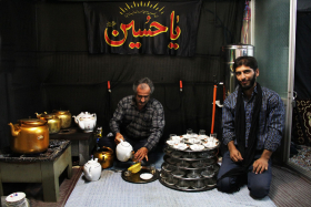 سوگواره چهارم-عکس 9-سید مصطفی  آقامیری-جلسه هیأت فضای بیرونی