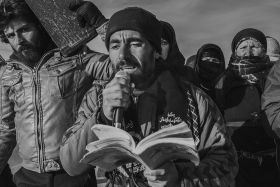 سوگواره چهارم-عکس 4-بهار(اکرم) شقایق-پیاده روی اربعین از نجف تا کربلا