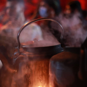 دهمین سوگواره عاشورایی عکس هیأت-محمدرضا ترکمن-مجالس احیای امراهل‌البیت علیهم‌السلام مجموعه عکس-دوربین دیجیتال-اقامه عزا (گزارشی از روند برگزاری مراسم هیأت از ابتدا تا انتها)