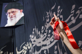 سوگواره چهارم-عکس 50-محمد جواد پژوهنده-جلسه هیأت فضای داخلی