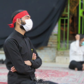 دهمین سوگواره عاشورایی عکس هیأت-علی رنجبر-مجالس احیای امراهل‌البیت علیهم‌السلام مجموعه عکس-موبایلی-میاندار هیأت، میاندار خدمت (هیأت و خدمات اجتماعی)