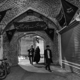 سوگواره چهارم-عکس 22-مهرداد ربیع لاله-جلسه هیأت فضای بیرونی