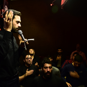 سوگواره چهارم-عکس 18-محمد مهدی شیرافکن-جلسه هیأت فضای داخلی