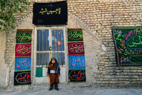 سوگواره چهارم-عکس 3-عرفان سامان فر-جلسه هیأت فضای بیرونی
