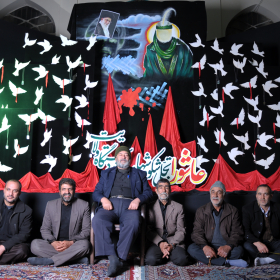 سوگواره سوم-عکس 2-سید اسماعیل کاظمی قهفرخی-جلسه هیأت یادبود