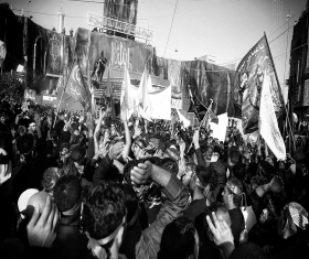 سوگواره سوم-عکس 8-حدیقه
 اسفندانی
-پیاده روی اربعین از نجف تا کربلا