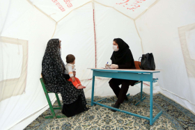 دهمین سوگواره عاشورایی عکس هیأت-بهزاد علیپور-مجالس احیای امراهل‌البیت علیهم‌السلام مجموعه عکس-دوربین دیجیتال-میاندار هیأت، میاندار خدمت (هیأت و خدمات اجتماعی)