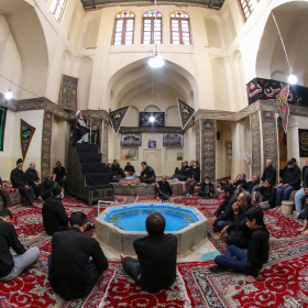 دوازدهمین سوگواره عاشورایی عکس هیأت-رسول مختاری-بخش اصلی روایت هیأت-تک عکس-روضه خانگی