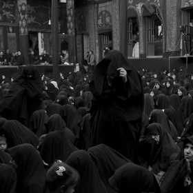 فراخوان ششمین سوگواره عاشورایی عکس هیأت-لیلا عزیزی-بخش اصلی -جلسه هیأت
