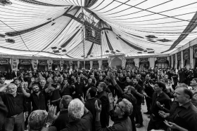 سوگواره پنجم-عکس 63-مجید حجتی-جلسه هیأت فضای بیرونی