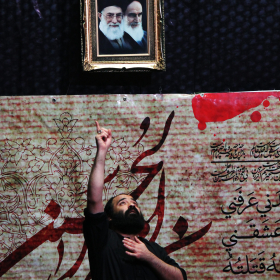 سوگواره سوم-عکس 2-حامد پاشایی-جلسه هیأت فضای داخلی