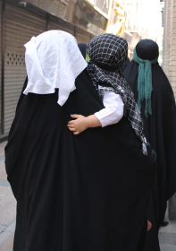 دهمین سوگواره عاشورایی عکس هیأت-سوسن حاجی پور-مجالس احیای امراهل‌البیت علیهم‌السلام مجموعه عکس-دوربین دیجیتال-اقامه عزا (گزارشی از روند برگزاری مراسم هیأت از ابتدا تا انتها)