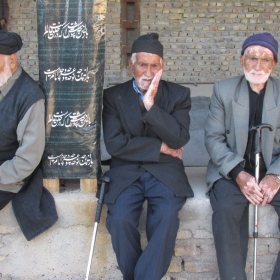 سوگواره چهارم-عکس 18-محمد مهدی برزگر بفروئی-جلسه هیأت فضای داخلی