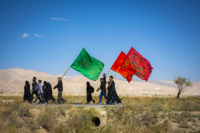 دهمین سوگواره عاشورایی عکس هیأت-علی ابک-مجالس احیای امراهل‌البیت علیهم‌السلام مجموعه عکس-دوربین دیجیتال-اقامه عزا (گزارشی از روند برگزاری مراسم هیأت از ابتدا تا انتها)