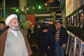 سوگواره چهارم-عکس 1-محمد مهدی شیرافکن-جلسه هیأت فضای بیرونی