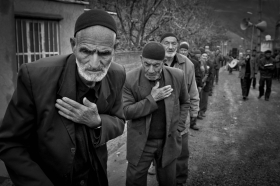 سوگواره دوم-عکس 1-مهدی حسن خانلو-جلسه هیأت فضای داخلی