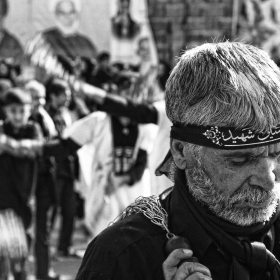 سوگواره دوم-عکس 7-هومان هایزاده-جلسه هیأت فضای داخلی