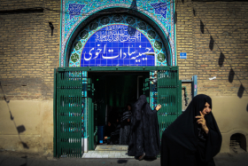سوگواره پنجم-عکس 7-مریم کامیاب-جلسه هیأت