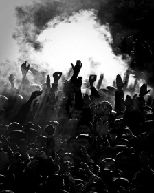 سوگواره سوم-عکس 2-فاطمه سلطان
 اسفندانی
-آیین های عزاداری