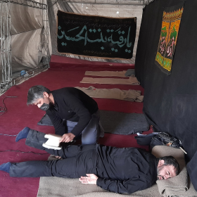 دهمین سوگواره عاشورایی عکس هیأت-محمد  آهنگر-مجالس احیای امراهل‌البیت علیهم‌السلام تک عکس-موبایلی