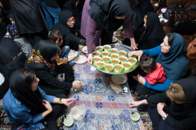 سوگواره چهارم-عکس 32-منصوره قلیچی-جلسه هیأت فضای داخلی