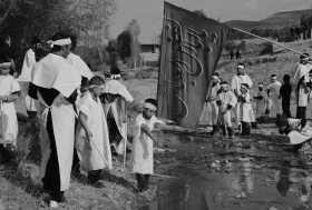 سوگواره پنجم-عکس 25-محمدرضا بهمرام-جلسه هیأت فضای بیرونی