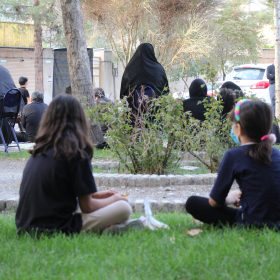 دهمین سوگواره عاشورایی عکس هیأت-زهرا  راشدی مجد -مجالس احیای امراهل‌البیت علیهم‌السلام مجموعه عکس-دوربین دیجیتال-هر خانه یک هیأت (روضه خانگی)