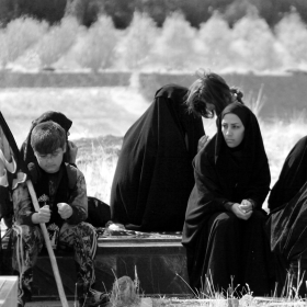 سوگواره دوم-عکس 3-عزیز بابانژاد-جلسه هیأت فضای بیرونی 