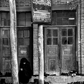 سوگواره چهارم-عکس 44-مهدی طاهری-جلسه هیأت فضای بیرونی