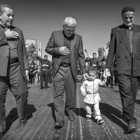 فراخوان ششمین سوگواره عاشورایی عکس هیأت-هادی دهقان پور-بخش اصلی -جلسه هیأت