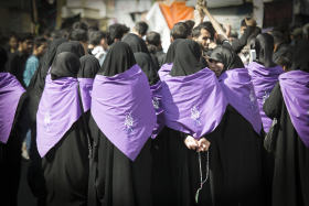 سوگواره پنجم-عکس 10-محمد جانقربان-جلسه هیأت فضای بیرونی