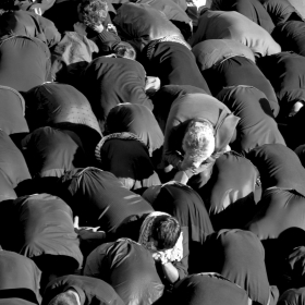 فراخوان ششمین سوگواره عاشورایی عکس هیأت-محمد حسین ملک زاده-بخش اصلی -جلسه هیأت