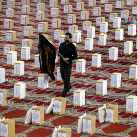 دهمین سوگواره عاشورایی عکس هیأت-محمد  آهنگر-مجالس احیای امراهل‌البیت علیهم‌السلام تک عکس-دوربین دیجیتال