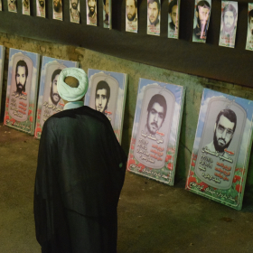 سوگواره چهارم-عکس 4-محمد مهدی شیرافکن-جلسه هیأت فضای بیرونی
