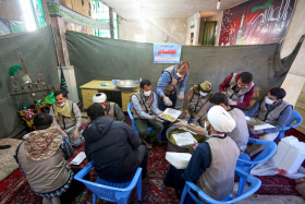 دهمین سوگواره عاشورایی عکس هیأت-بهزاد علیپور-مجالس احیای امراهل‌البیت علیهم‌السلام مجموعه عکس-دوربین دیجیتال-میاندار هیأت، میاندار خدمت (هیأت و خدمات اجتماعی)