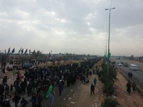 سوگواره سوم-عکس 2-محمد حسین کلهر-پیاده روی اربعین از نجف تا کربلا