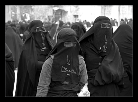 سوگواره دوم-عکس 9-حامد نیرومند قوچانی-جلسه هیأت فضای داخلی