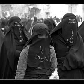 سوگواره دوم-عکس 9-حامد نیرومند قوچانی-جلسه هیأت فضای داخلی